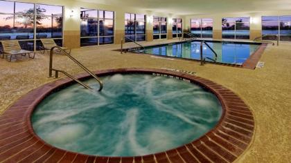 Holiday Inn Express Hotel & Suites Cleburne an IHG Hotel - image 18