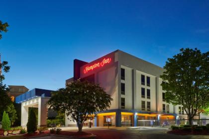 Hampton Inn Clemson - image 14