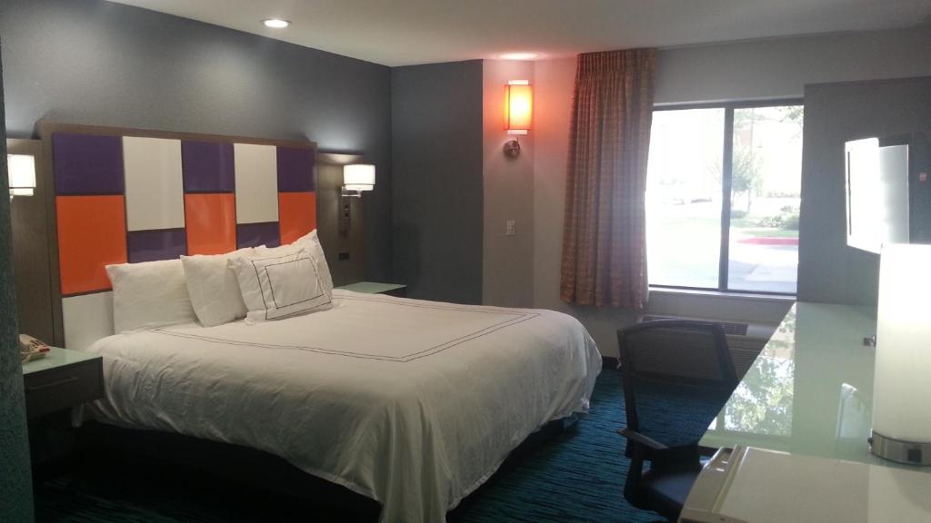 Hotel Tillman - image 4