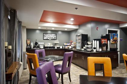 Hotel Tillman - image 6