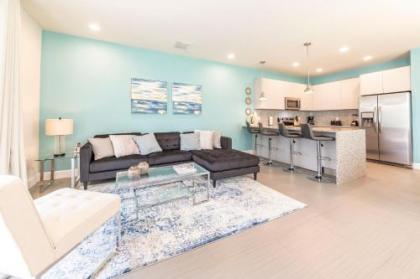 Stunning 3 bedroom townhome