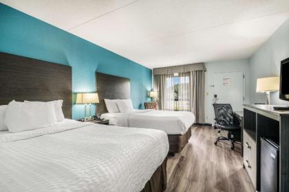 Clarion Inn Cleveland - image 14