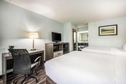 Clarion Inn Cleveland - image 15