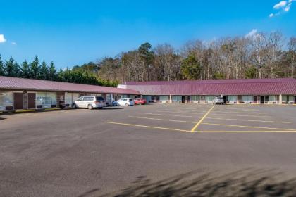 Knights Inn - Cleveland - image 7