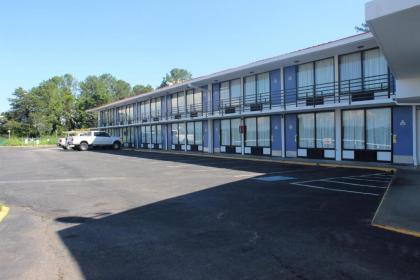 Motel 6-Cleveland TN - image 2