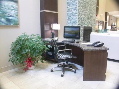 Holiday Inn Express & Suites - Cleveland Northwest an IHG Hotel - image 14