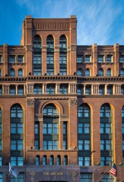 Hyatt Regency Cleveland at The Arcade - image 2