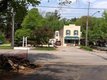 Emerald Necklace Inn Bed and Breakfast