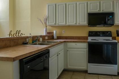 Walkable 1BR Apt Downtown by Frontdesk Cleveland