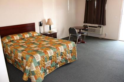 Adobe Inn Motel - image 13