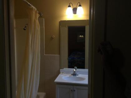 Wye Motel - image 3