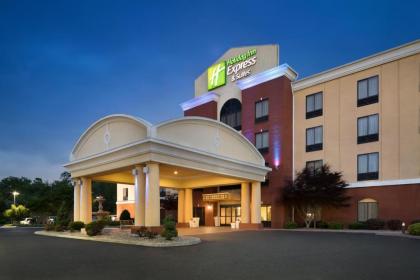 Holiday Inn Express Hotel & Suites Knoxville-Clinton an IHG Hotel