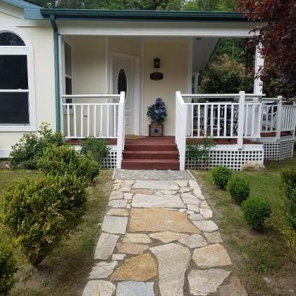 Arbor Rouge Cottage - image 5