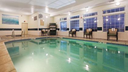Best Western Plus Des Moines West Inn & Suites - image 9