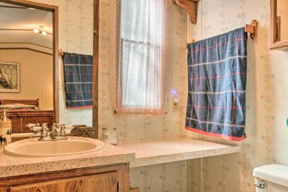 Rustic Cloudcroft Cabin with Deck-Near Skiing and Fishing! - image 5