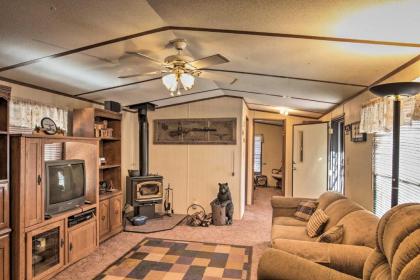 Rustic Cloudcroft Cabin with Deck-Near Skiing and Fishing! - image 9