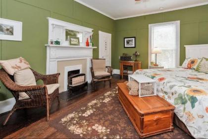 Magnolia House & Gardens - image 5