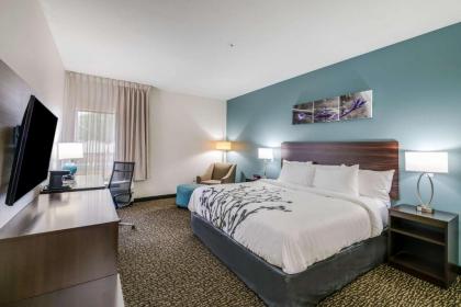Sleep Inn - image 6