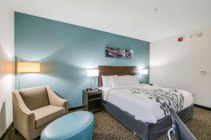 Sleep Inn - image 9