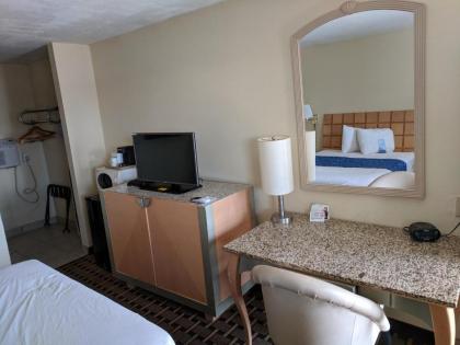 Travelodge by Wyndham Clovis - image 12