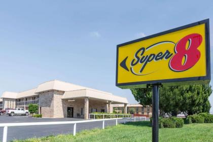 Super 8 by Wyndham Clovis Clovis New Mexico