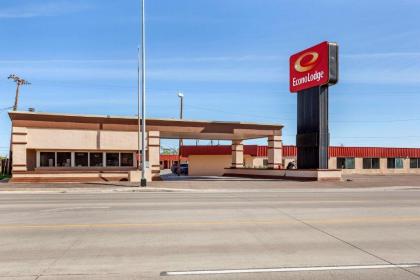 Econo Lodge Clovis - image 2