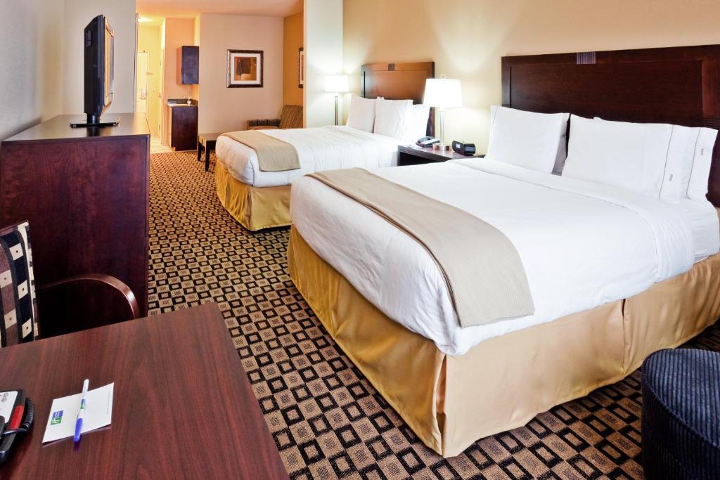 Holiday Inn Express & Suites Clovis an IHG Hotel - image 6
