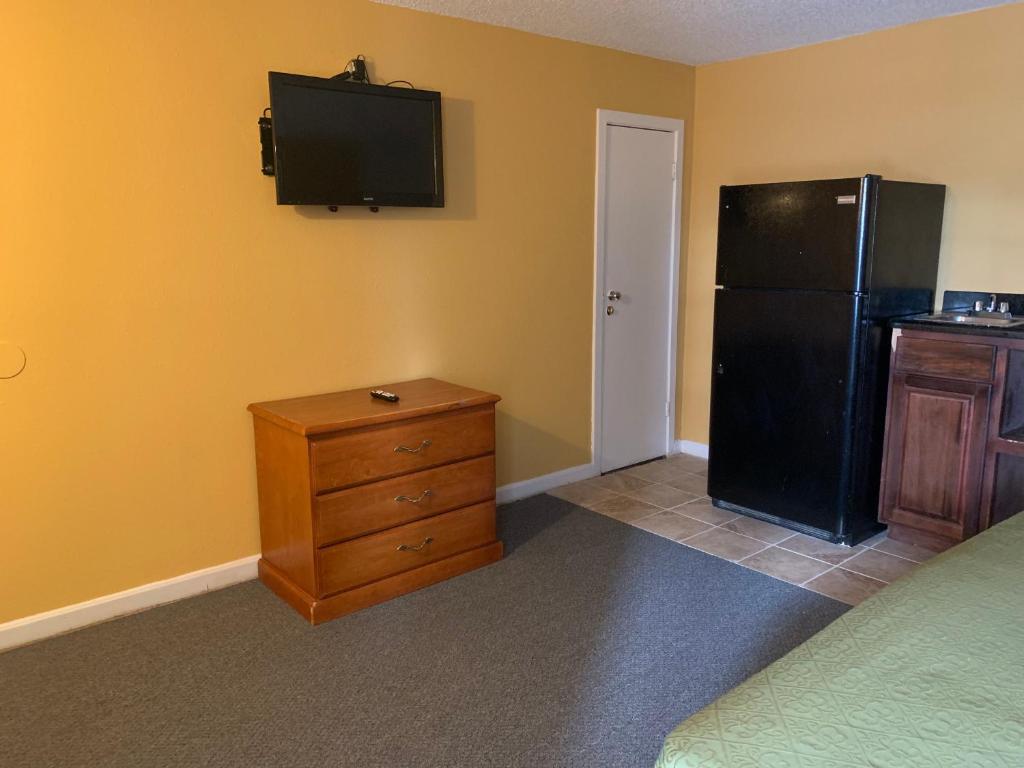 La Vista Inn - image 2