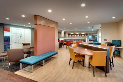TownePlace Suites by Marriott Clovis - image 8