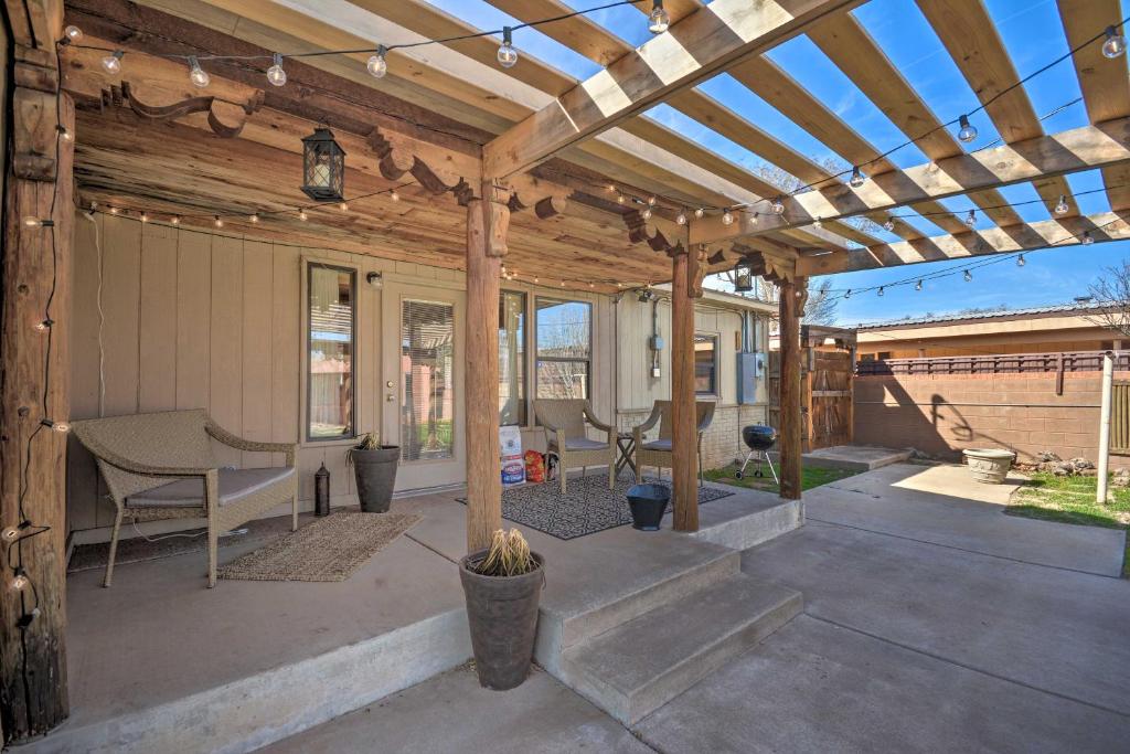 Pet-Friendly Clovis Home with Yard Pergola and Hot Tub - main image