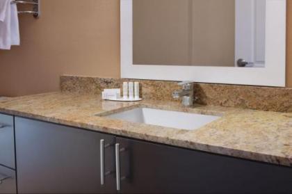 TownePlace Suites by Marriott Lake Jackson Clute - image 11