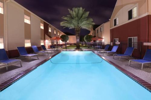 TownePlace Suites by Marriott Lake Jackson Clute - image 2