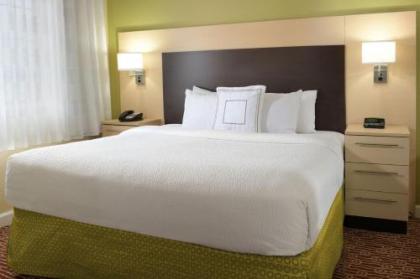 TownePlace Suites by Marriott Lake Jackson Clute - image 4