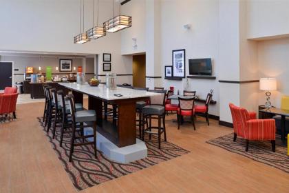Hampton Inn & Suites California University-Pittsburgh - image 5