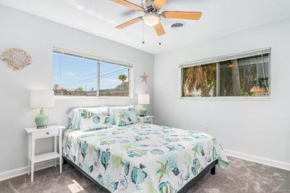 Sandy's Place - image 10