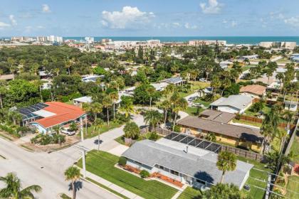 Sandy's Place - image 12