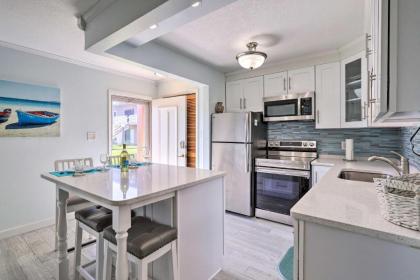 Cozy Escape at Waterfront Cocoa Beach Complex - image 10