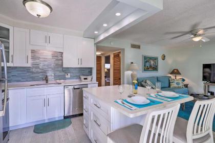 Cozy Escape at Waterfront Cocoa Beach Complex - image 9