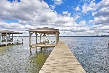 Large Waterfront Lake Palestine Home with Deck and Dock