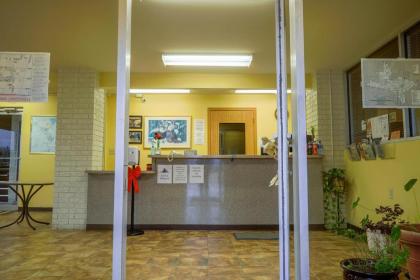 Regal Inn Coffeyville - image 8
