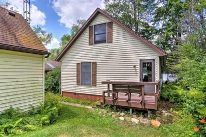 Waterfront Cottage with Deck and Dock on Dragon Lake! - image 10