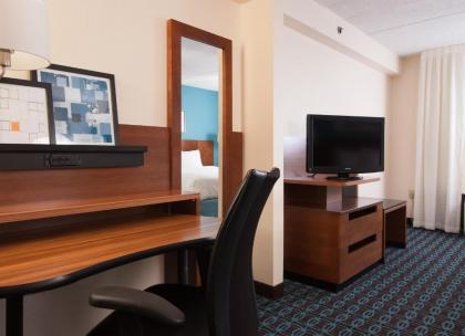Fairfield Inn and Suites Atlanta Airport South/Sullivan Road - image 16