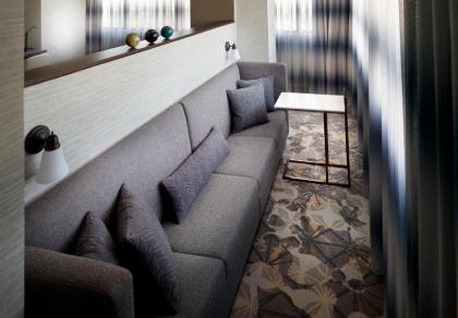 Atlanta Airport Marriott - image 12