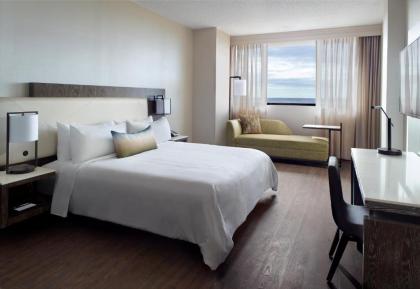 Atlanta Airport Marriott - image 4