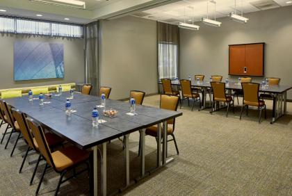 SpringHill Suites by Marriott Atlanta Airport Gateway - image 8