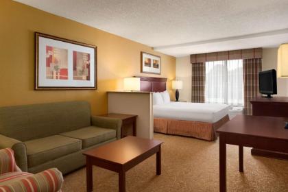 Country Inn & Suites by Radisson Atlanta Airport South GA - image 11