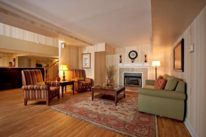 Country Inn & Suites by Radisson Atlanta Airport South GA - image 12