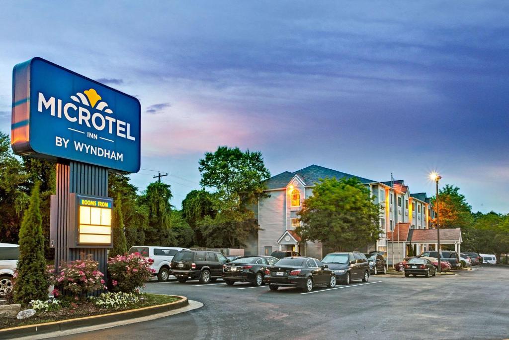 Microtel Inn by Wyndham Atlanta Airport - main image
