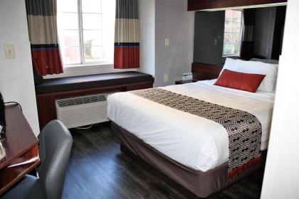 Microtel Inn by Wyndham Atlanta Airport - image 15