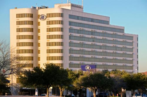 Hilton College Station & Conference Center - main image